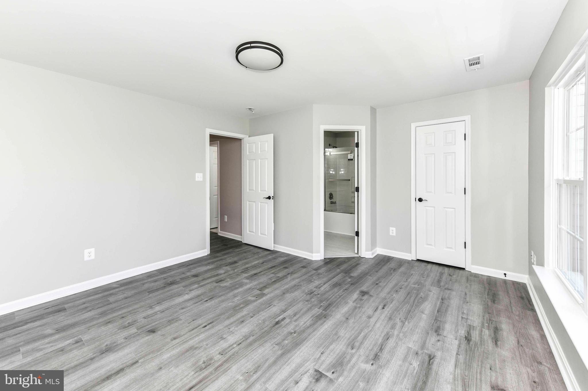 LANSDOWNE ON THE POTOMAC - Residential Lease