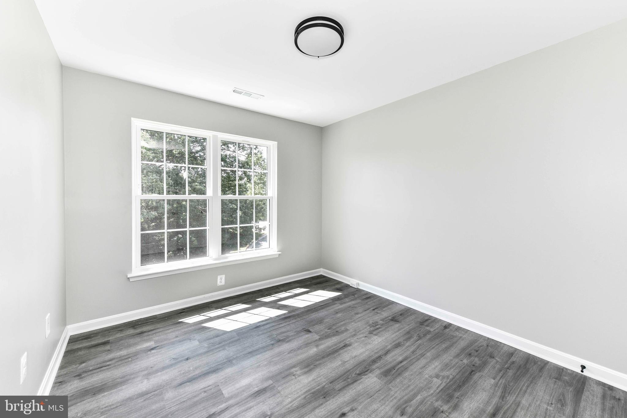 LANSDOWNE ON THE POTOMAC - Residential Lease