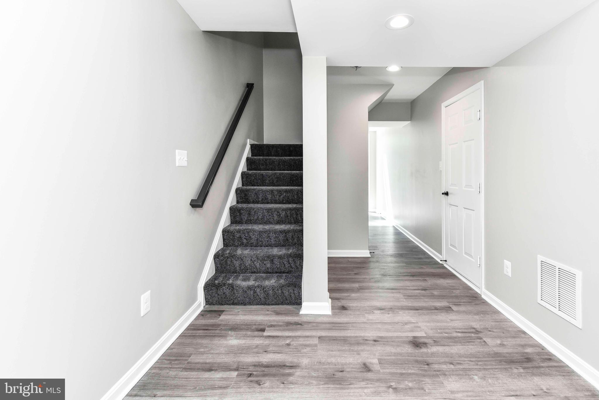 LANSDOWNE ON THE POTOMAC - Residential Lease