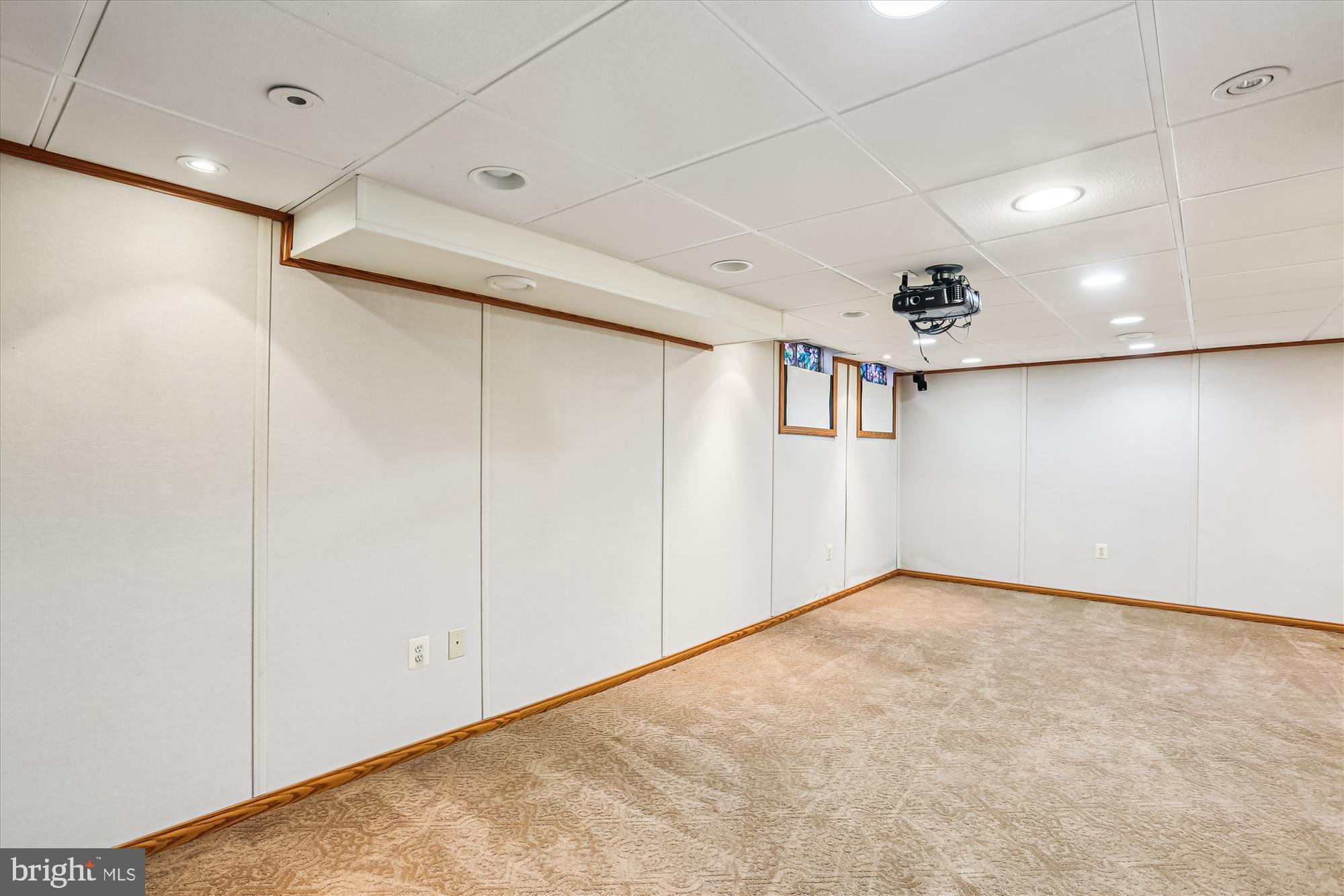 POTOMAC COMMONS - Residential