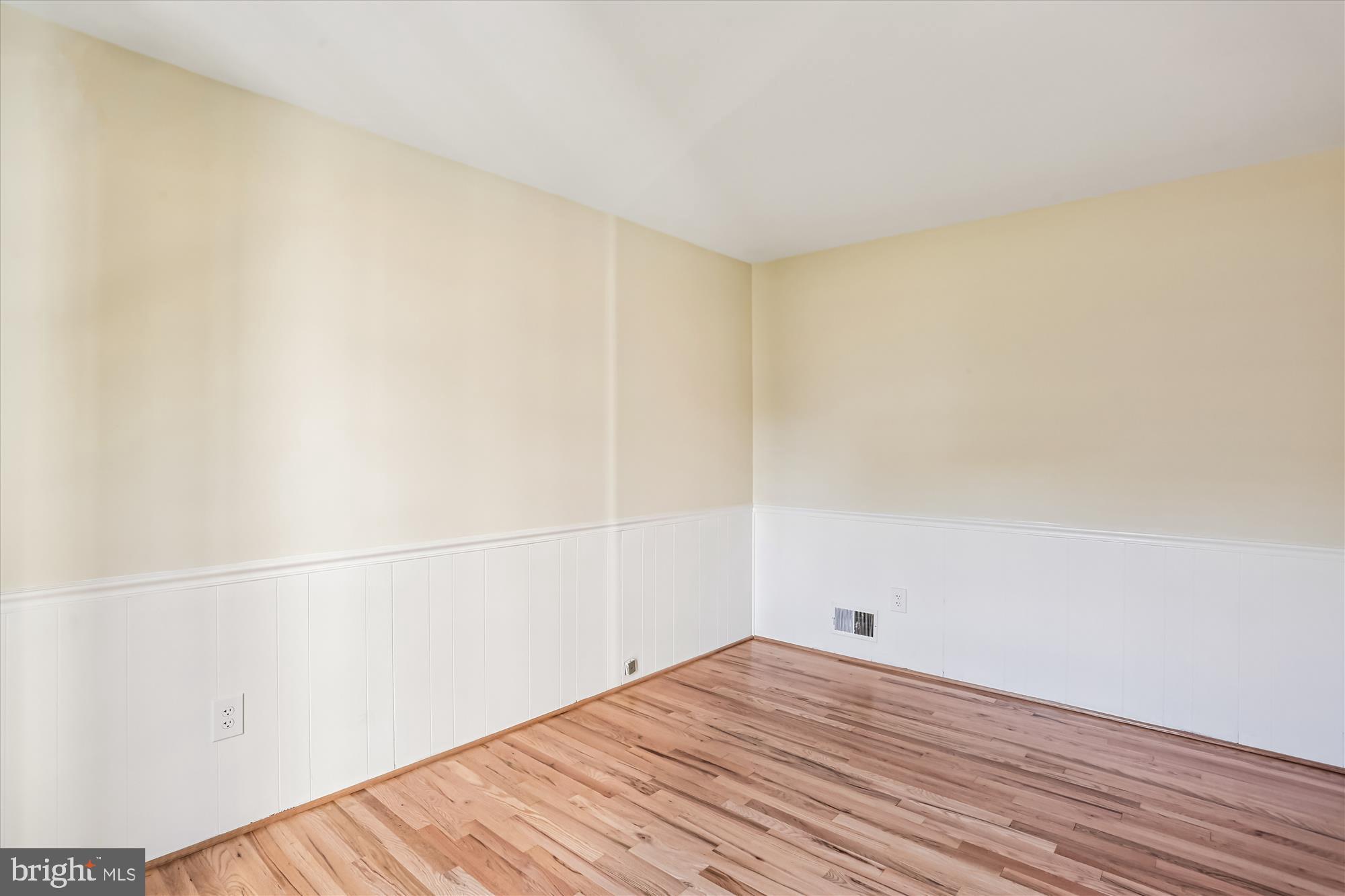 POTOMAC COMMONS - Residential