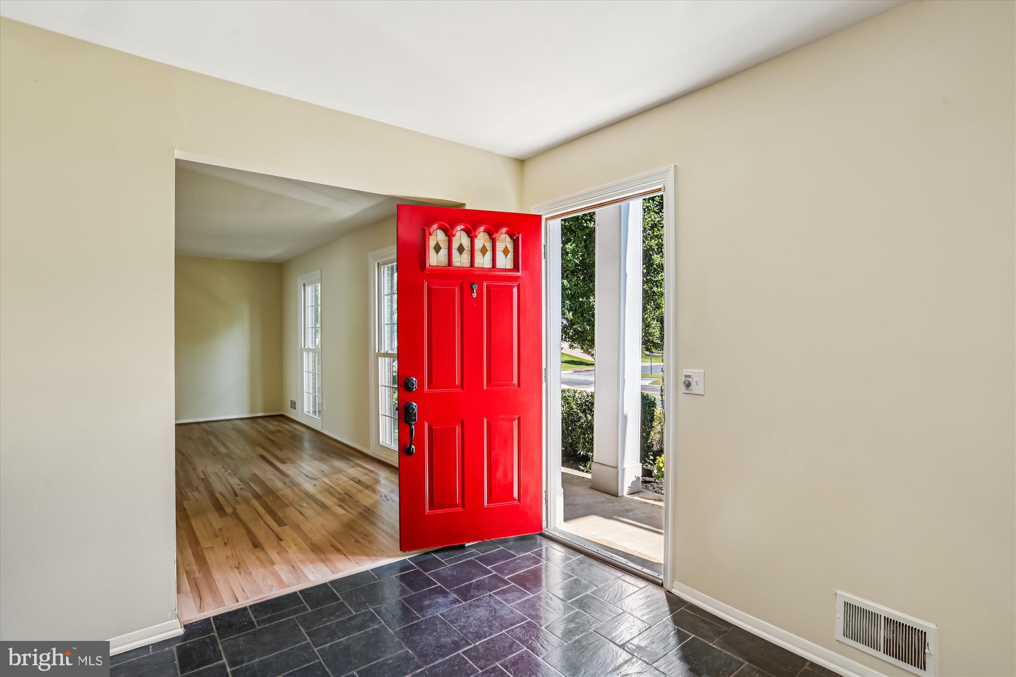 POTOMAC COMMONS - Residential