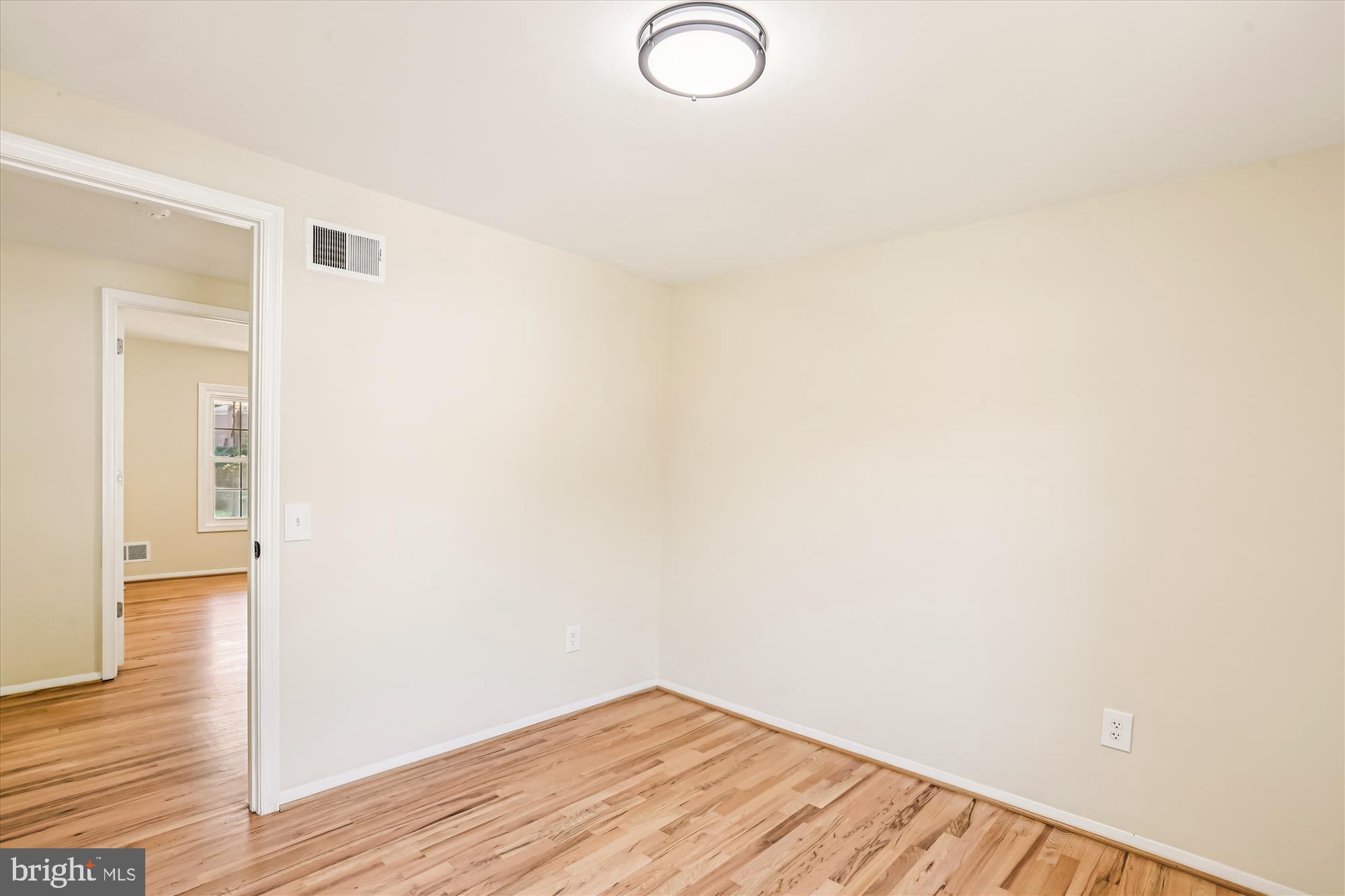 POTOMAC COMMONS - Residential