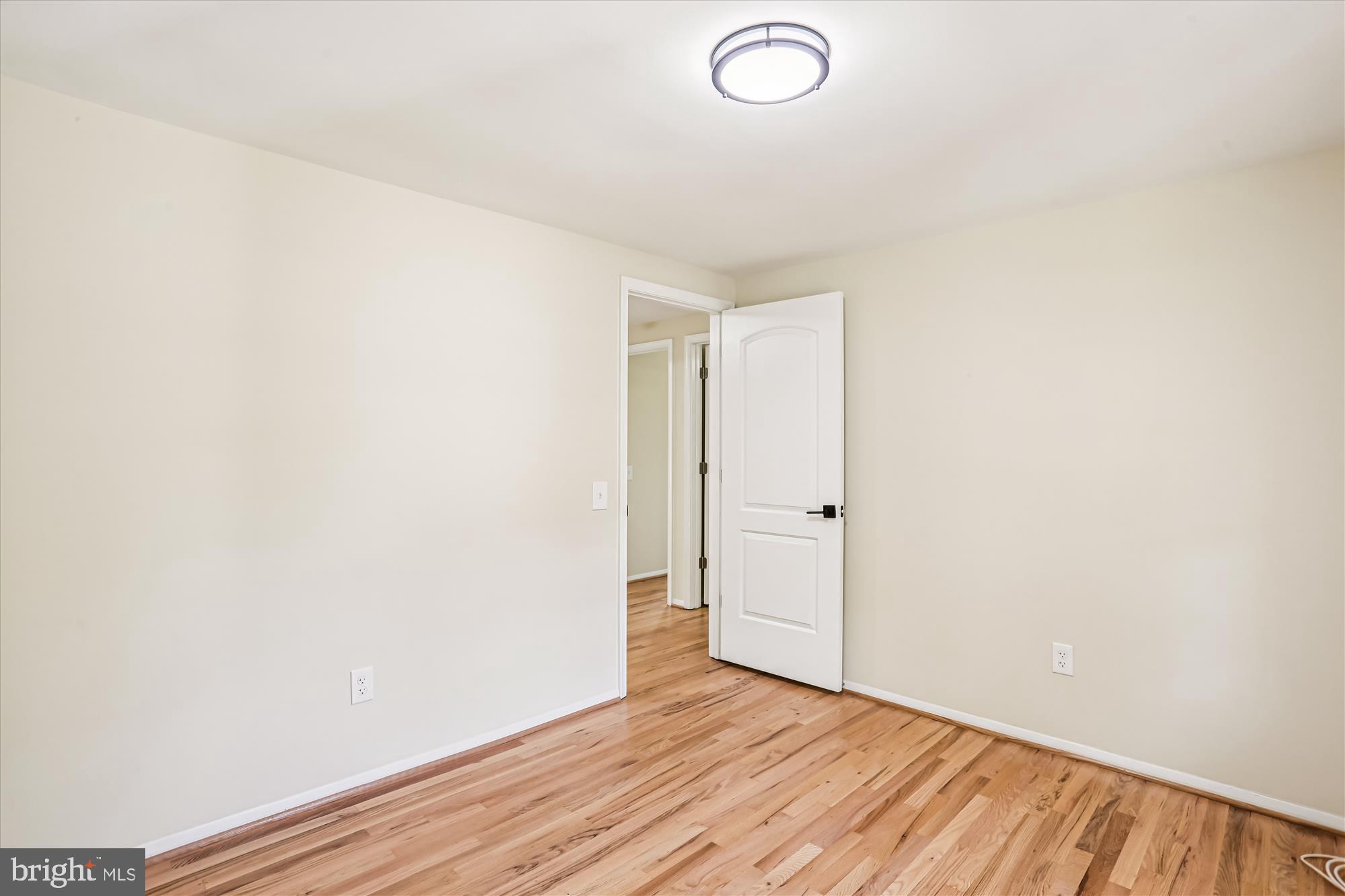 POTOMAC COMMONS - Residential