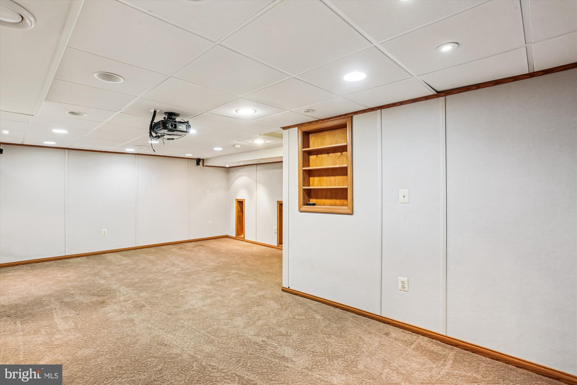 POTOMAC COMMONS - Residential