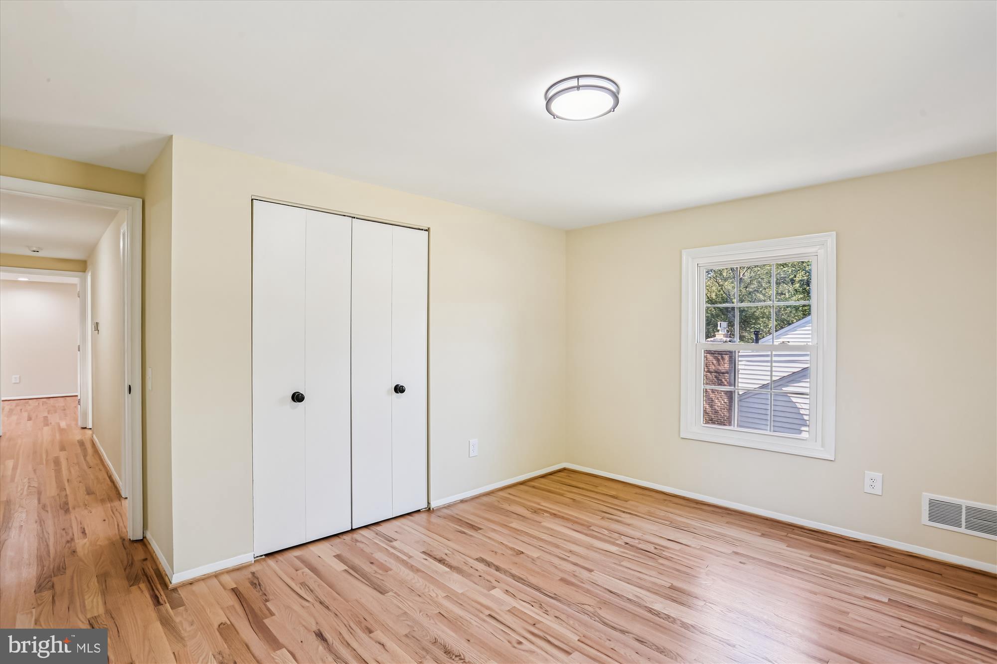 POTOMAC COMMONS - Residential