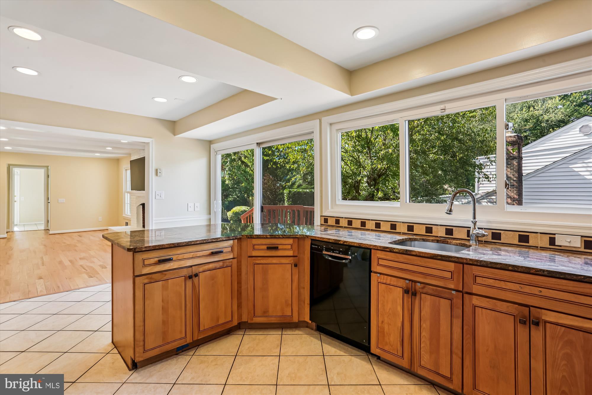 POTOMAC COMMONS - Residential