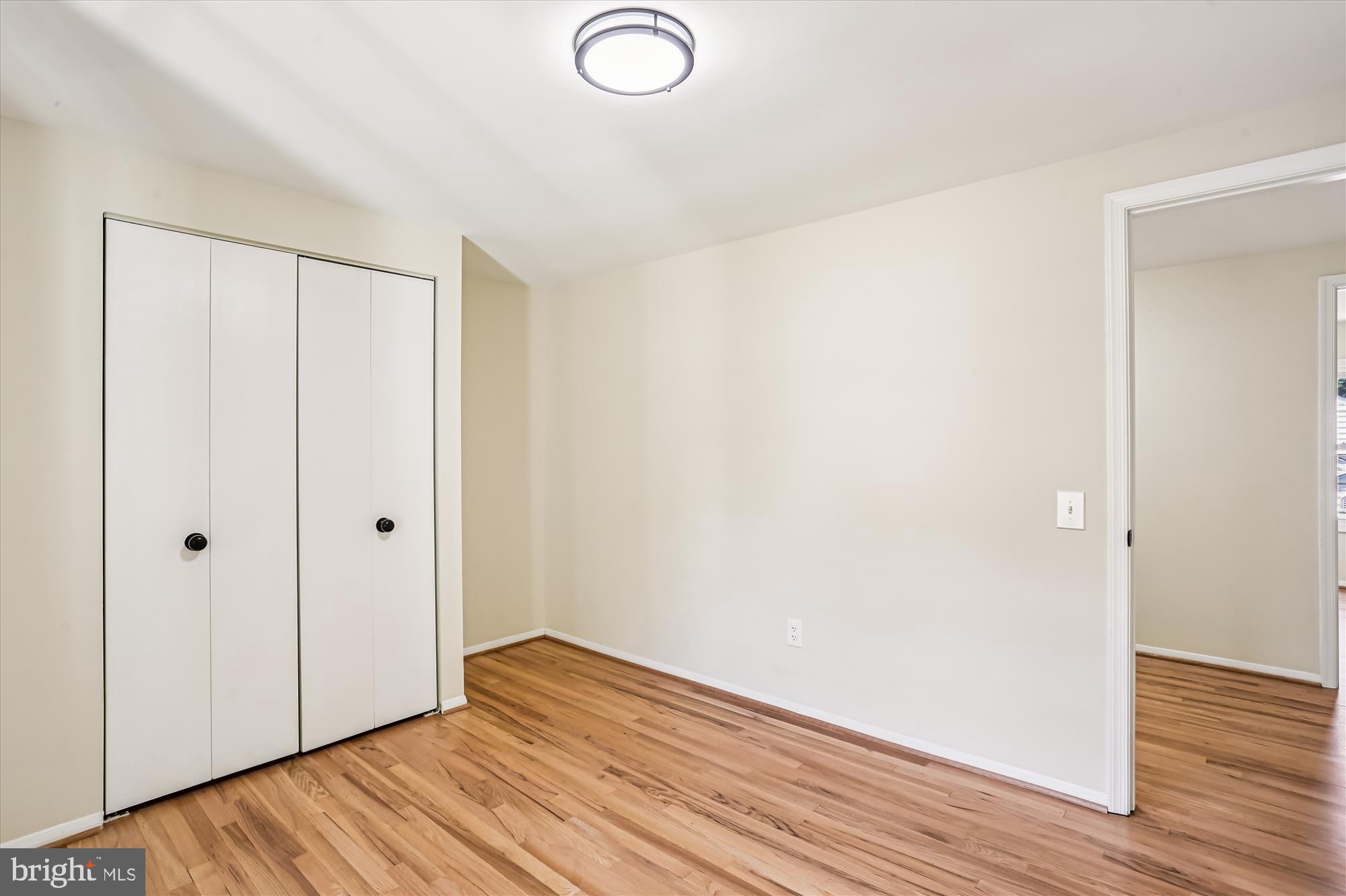 POTOMAC COMMONS - Residential