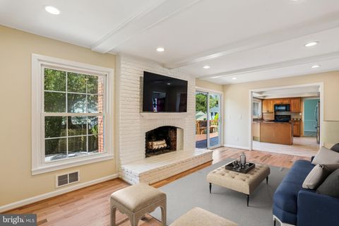 9017 FALLS CHAPEL WAY POTOMAC MD 20854