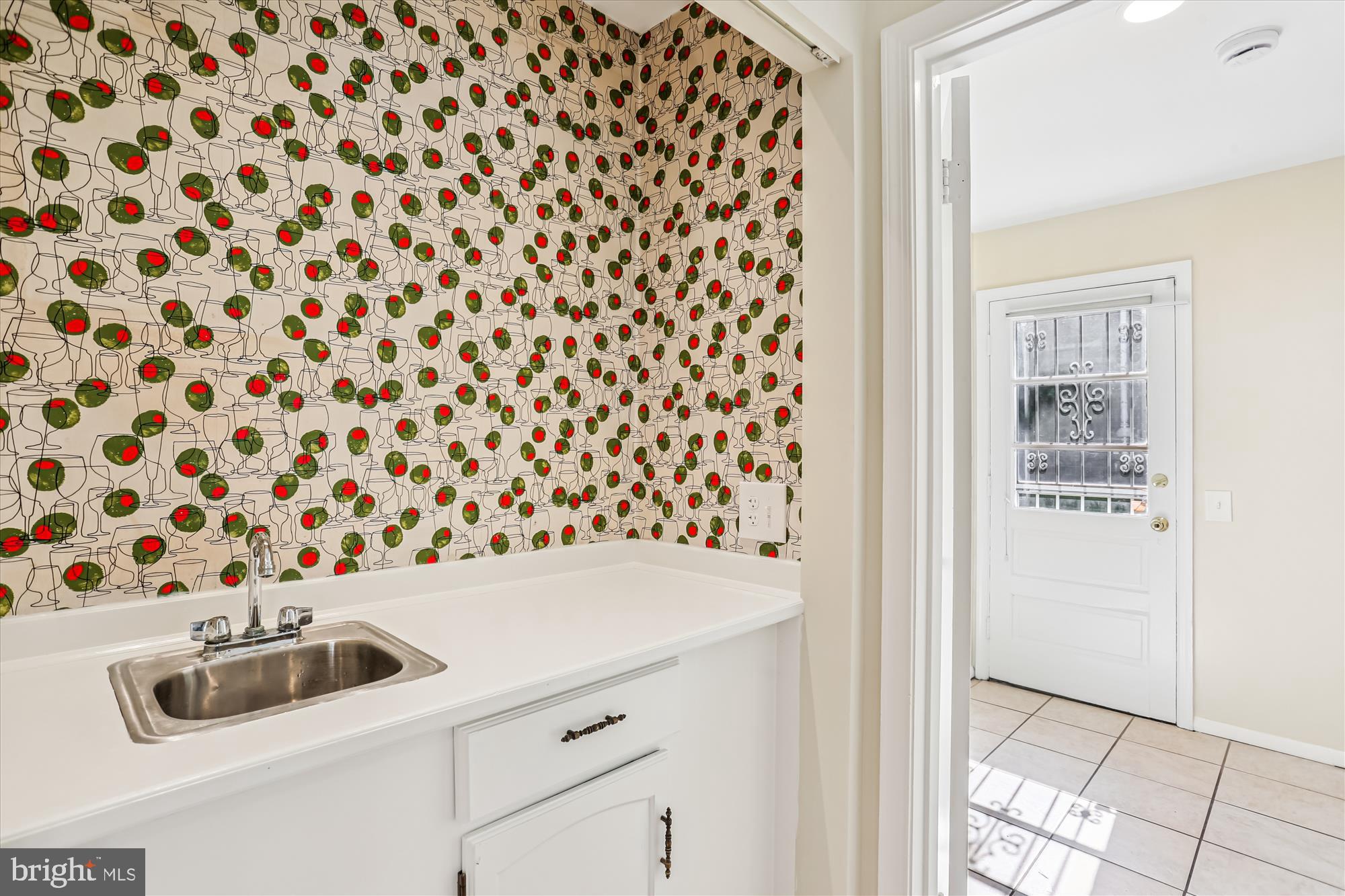 POTOMAC COMMONS - Residential