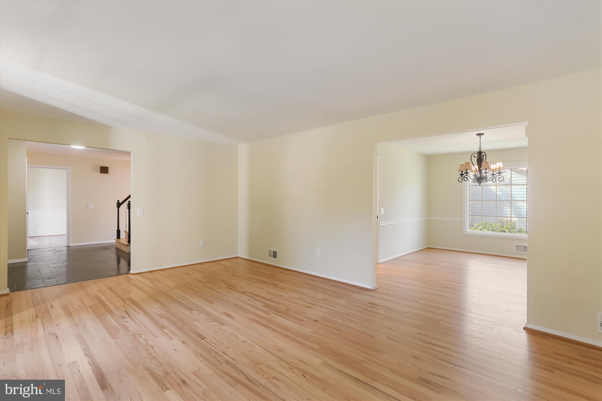 POTOMAC COMMONS - Residential