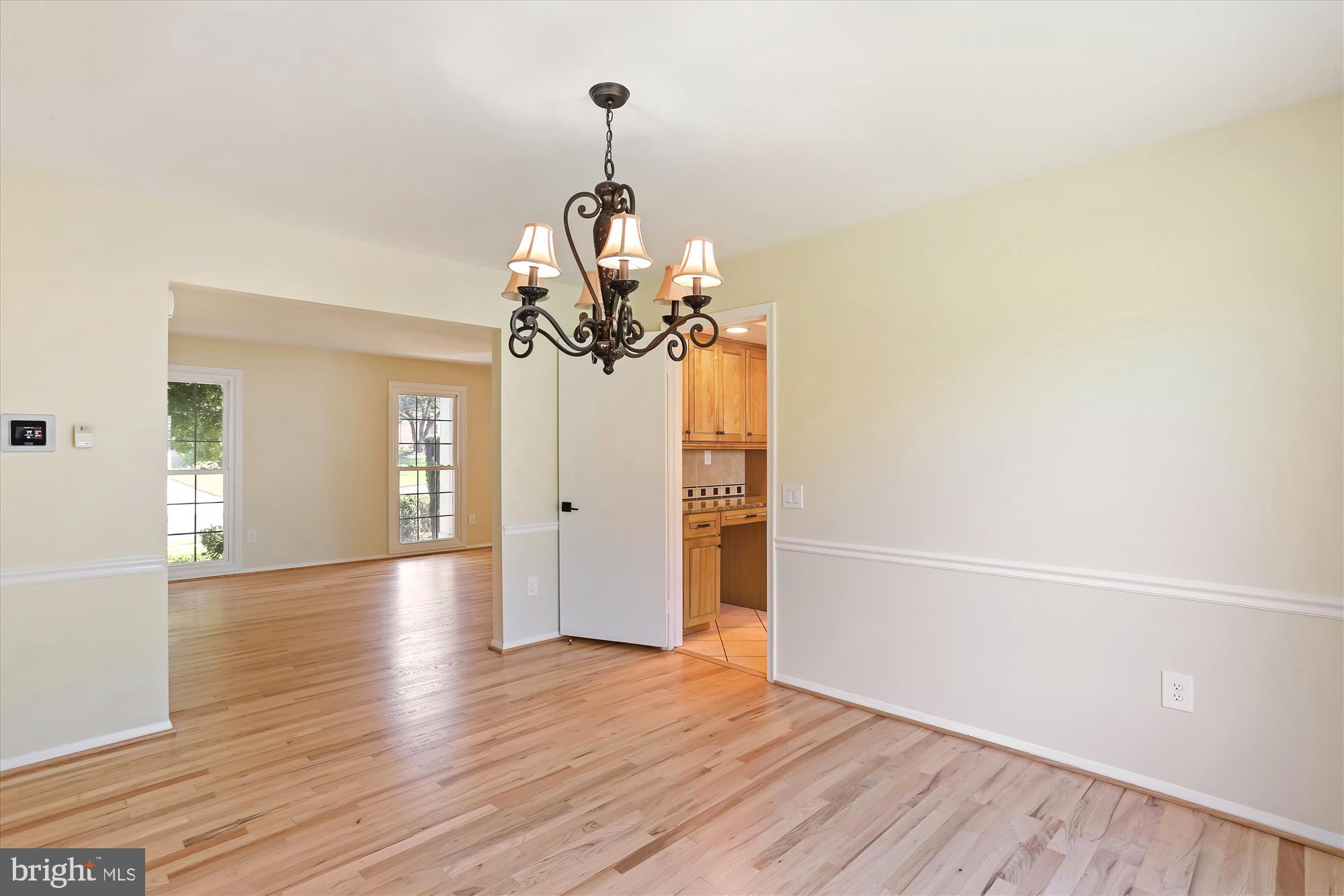 POTOMAC COMMONS - Residential