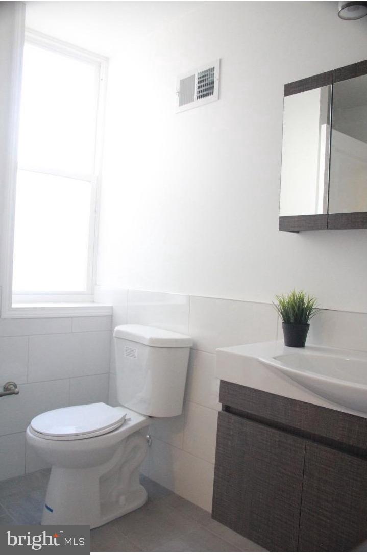 PHILADELPHIA - Residential