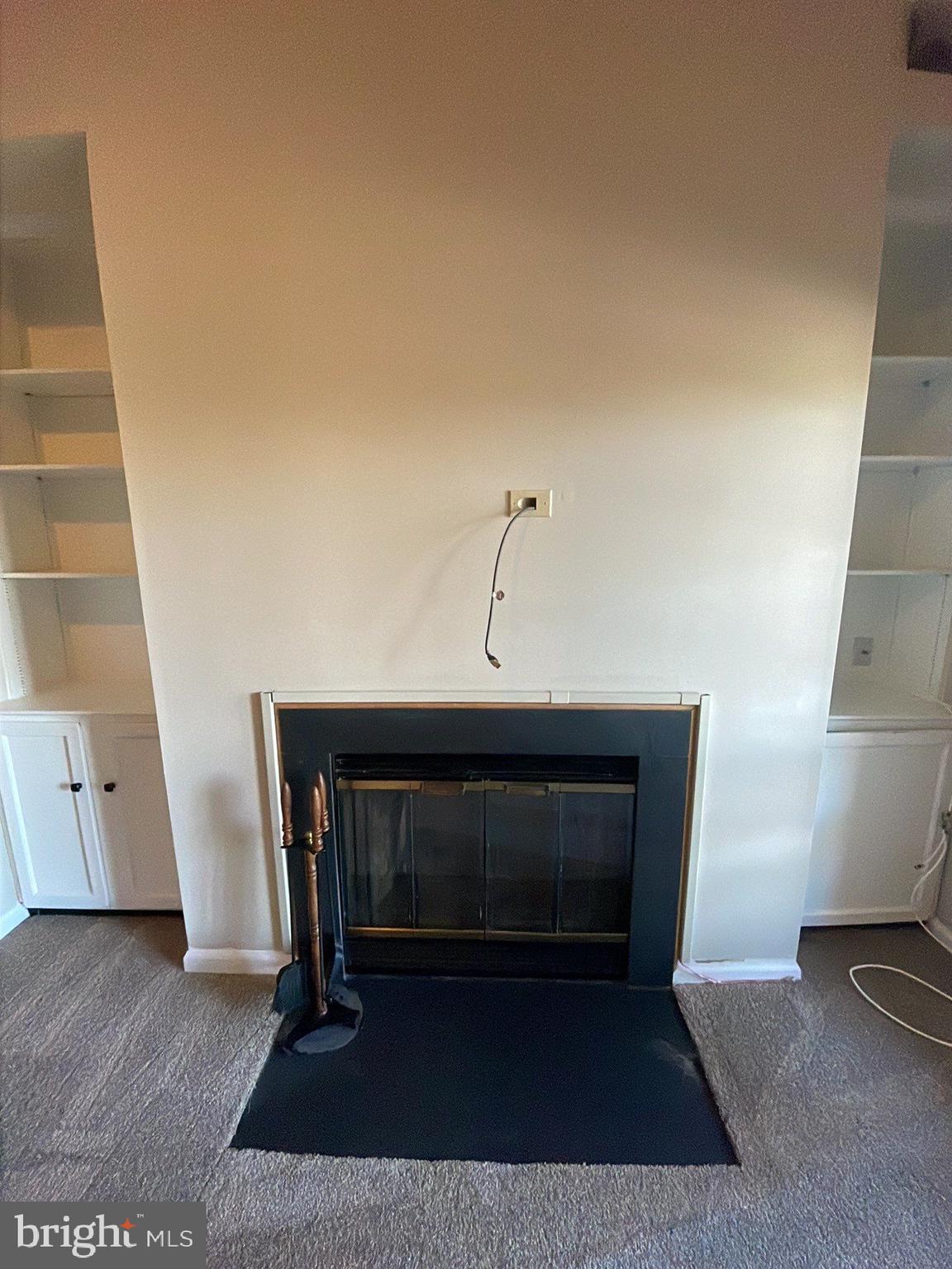 WATERS HOUSE - Residential Lease