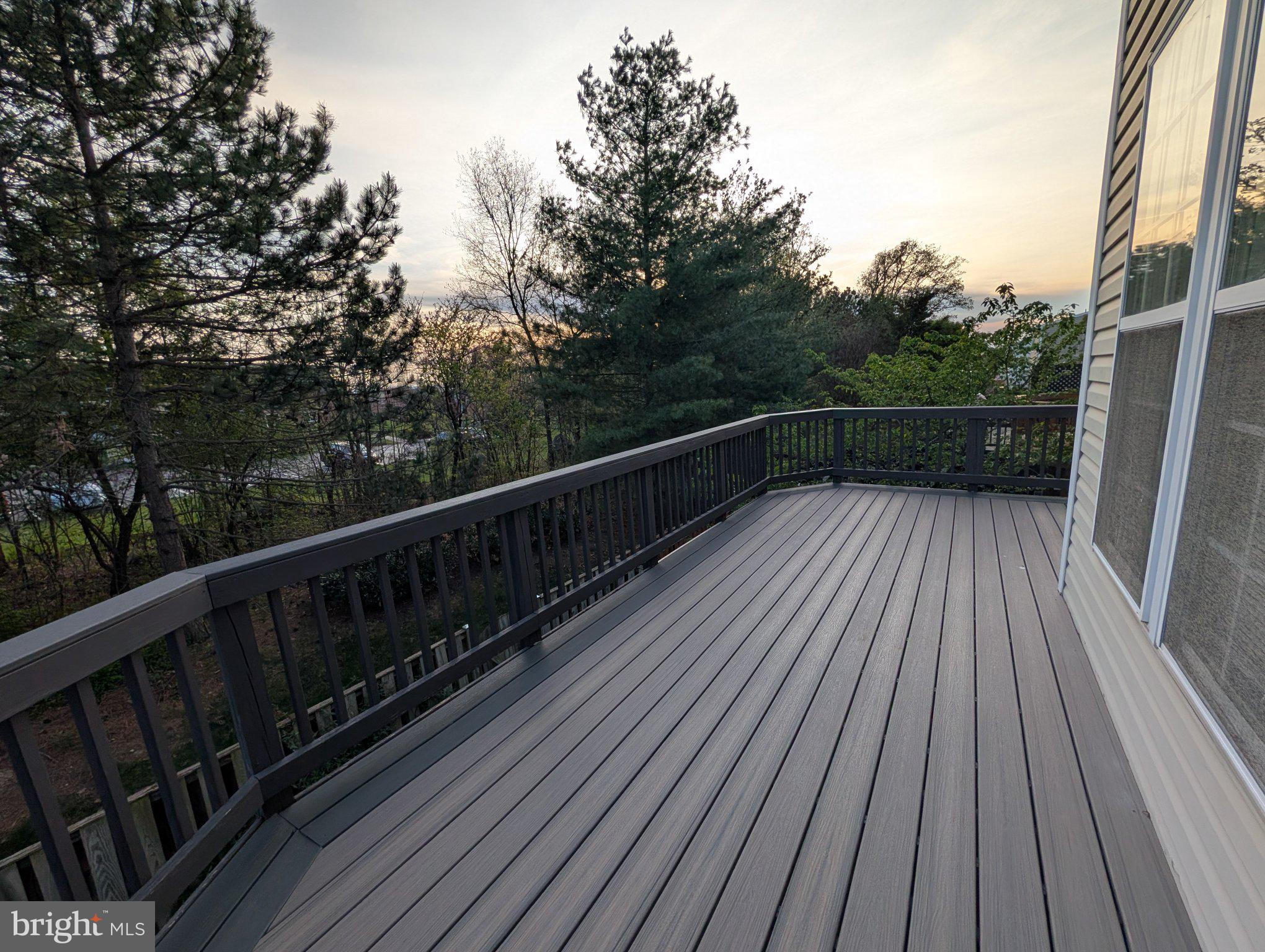 TALL OAKS - Residential