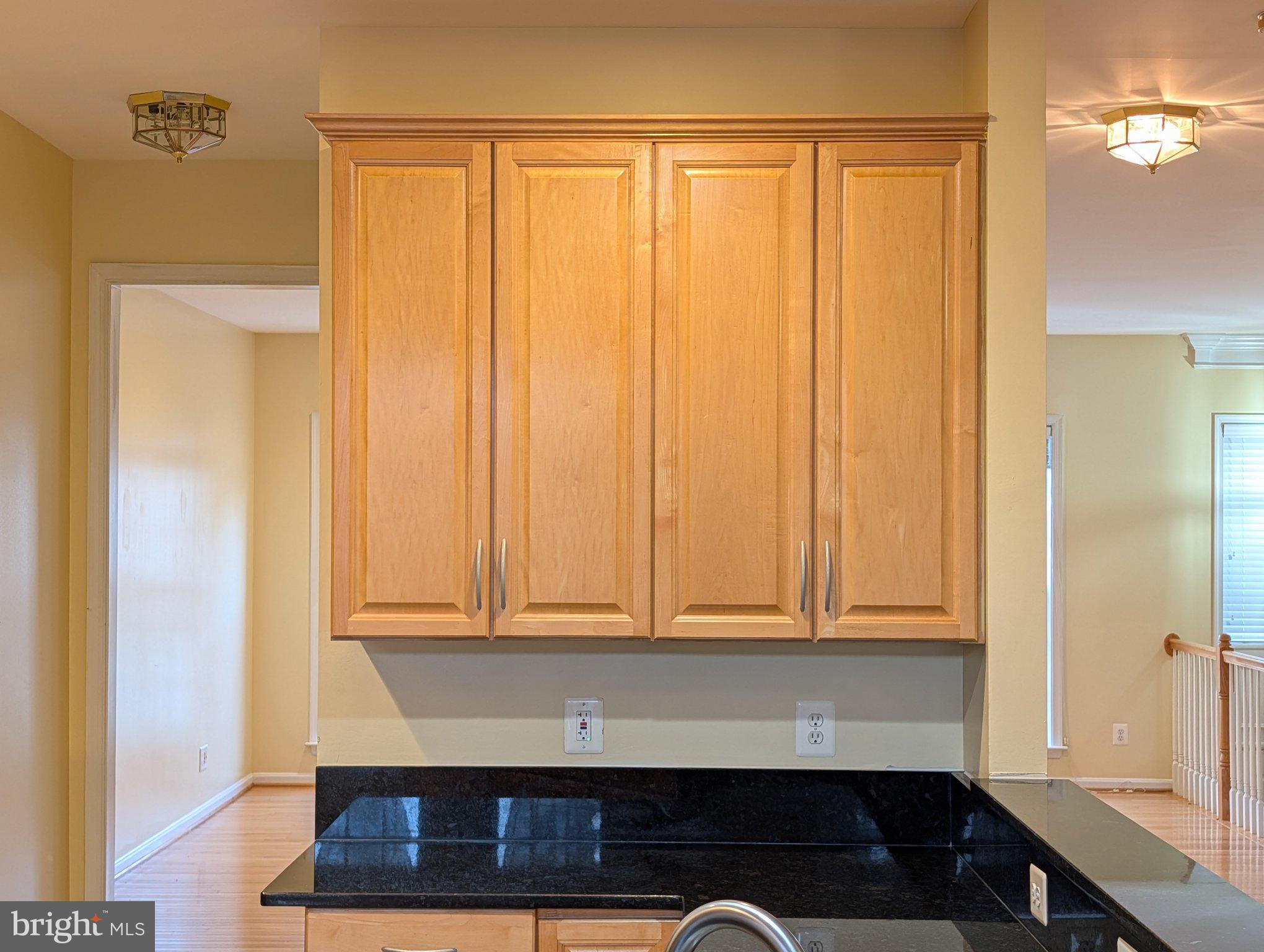 TALL OAKS - Residential