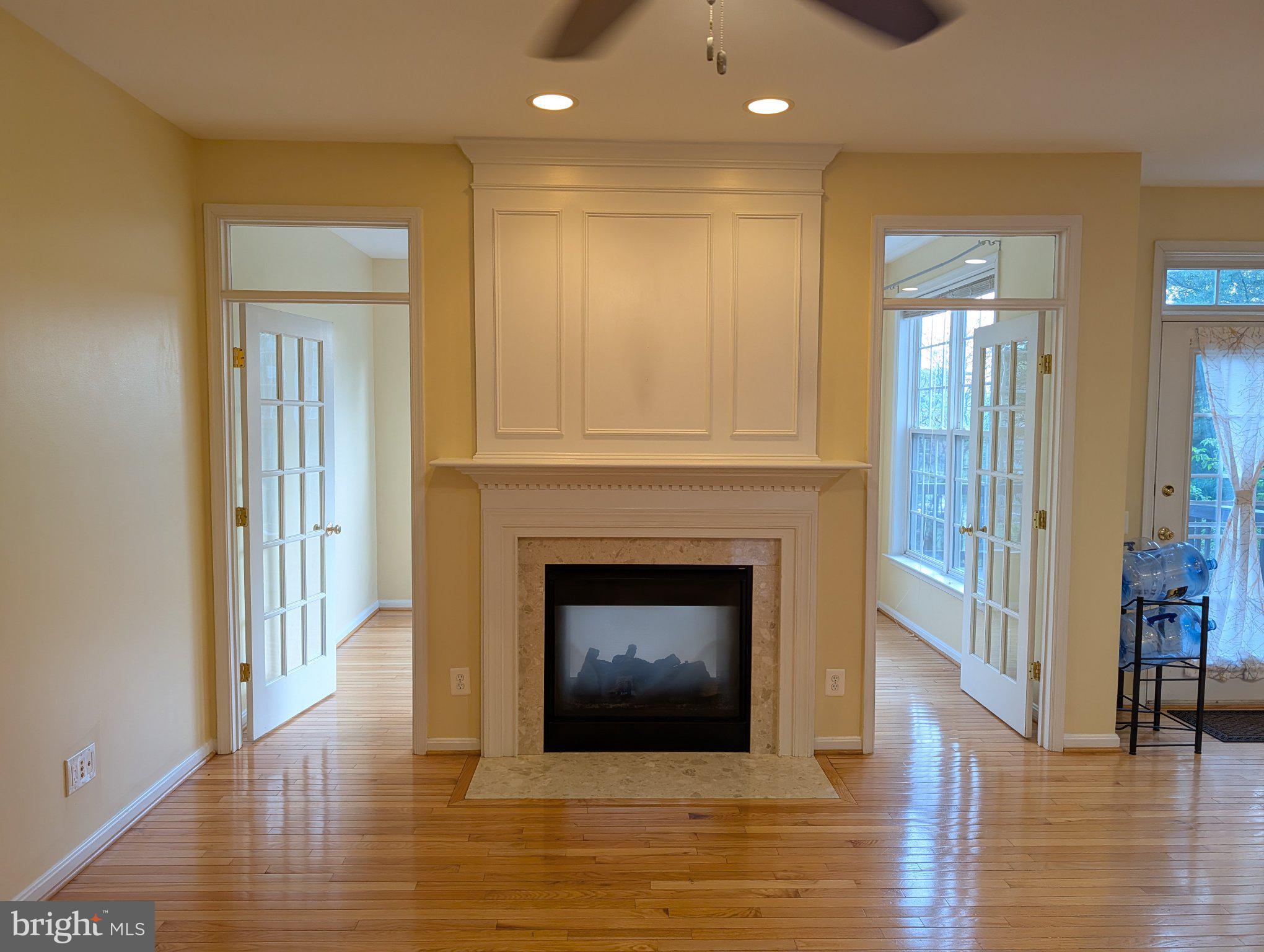 TALL OAKS - Residential