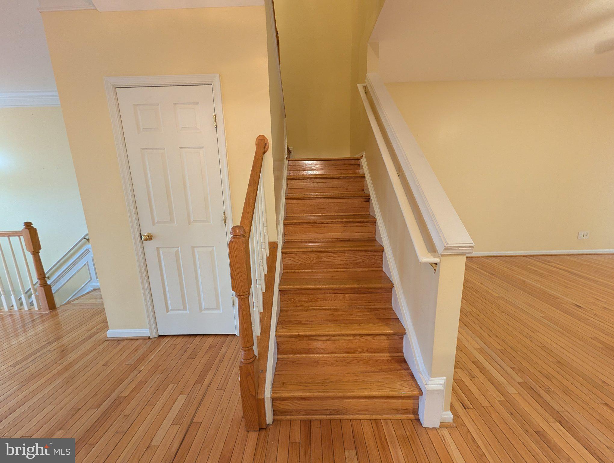 TALL OAKS - Residential