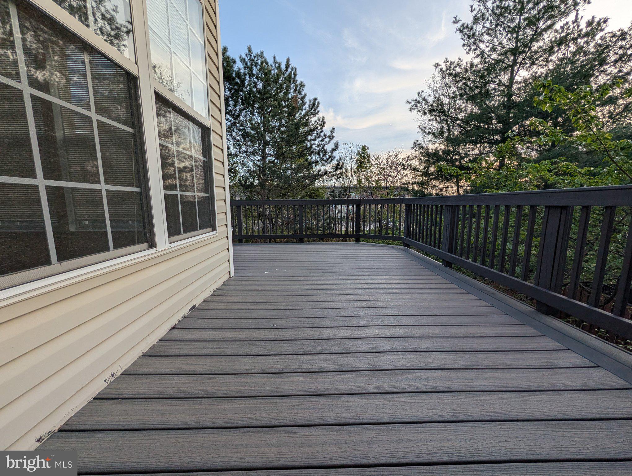 TALL OAKS - Residential