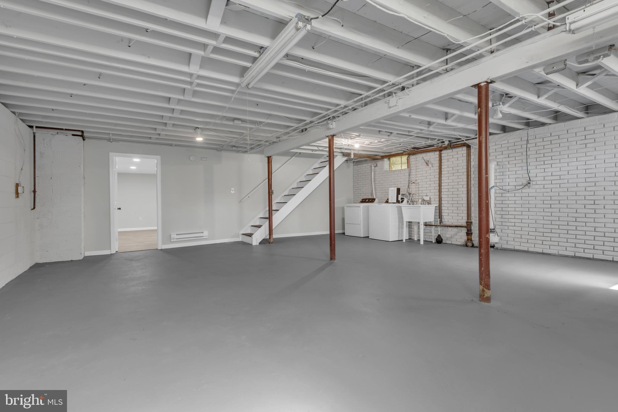 SWEET AIR ESTATES - Residential