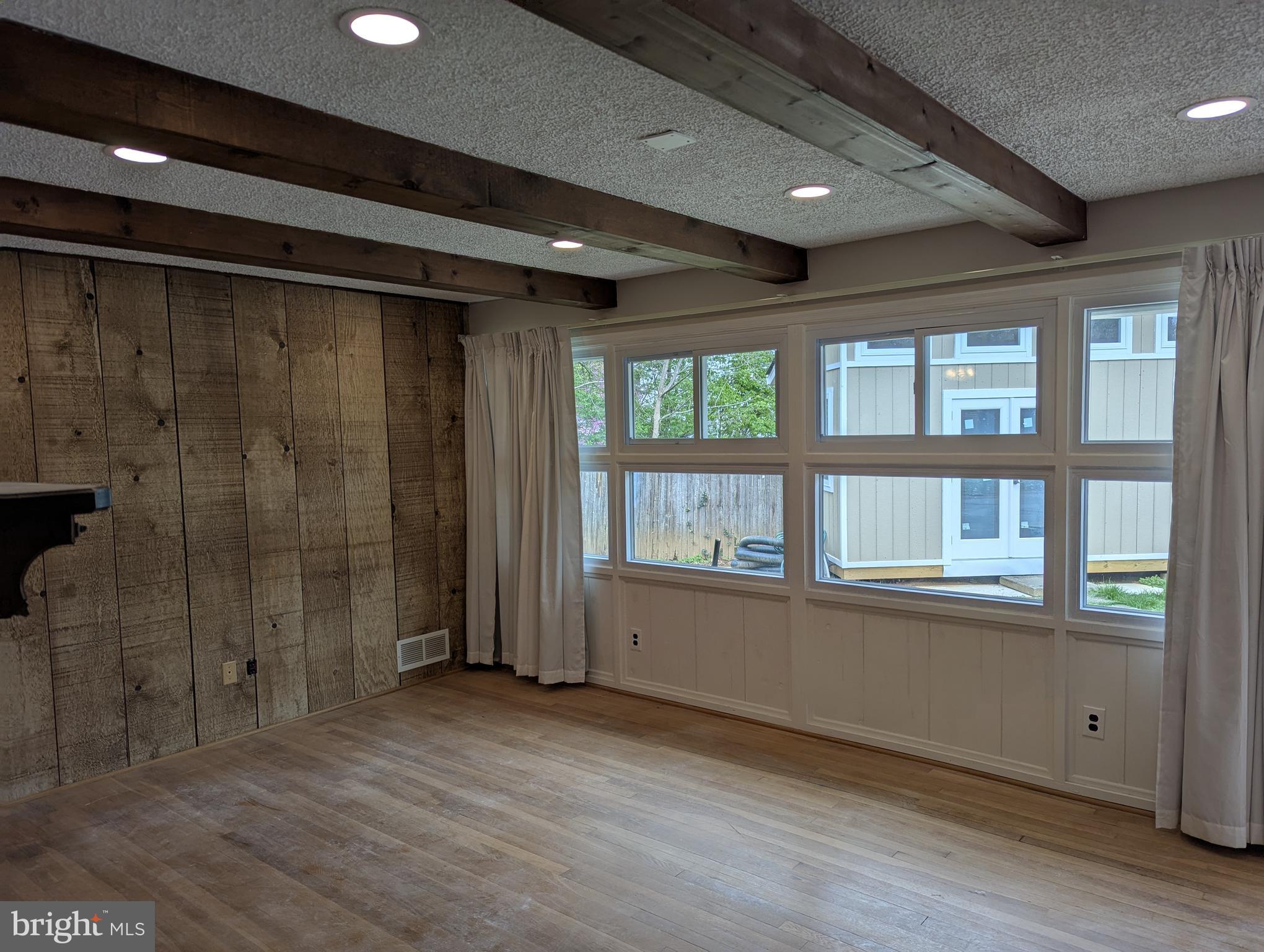 TWINBROOK - Residential Lease