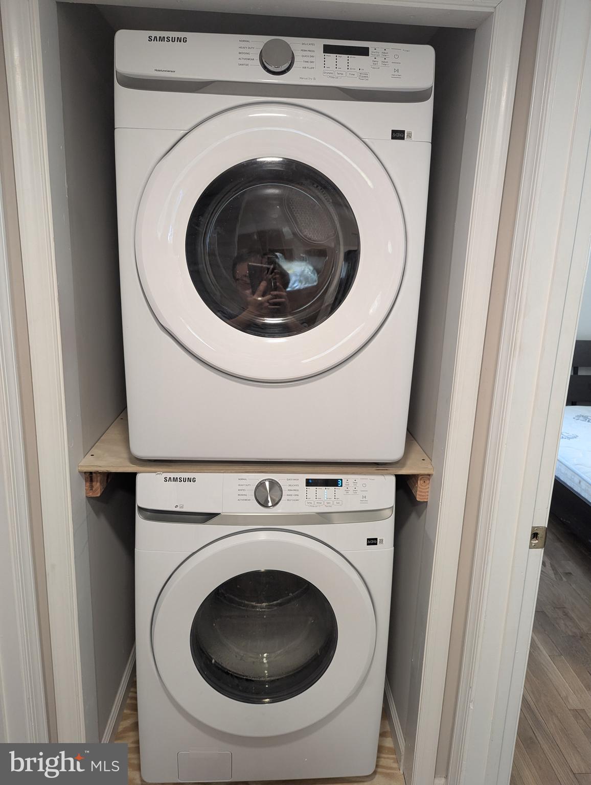 TWINBROOK - Residential Lease