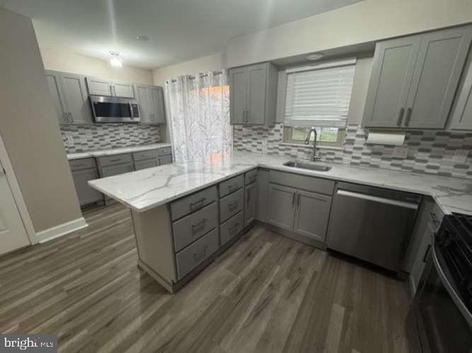 527 MAPLE GLEN CIRCLE