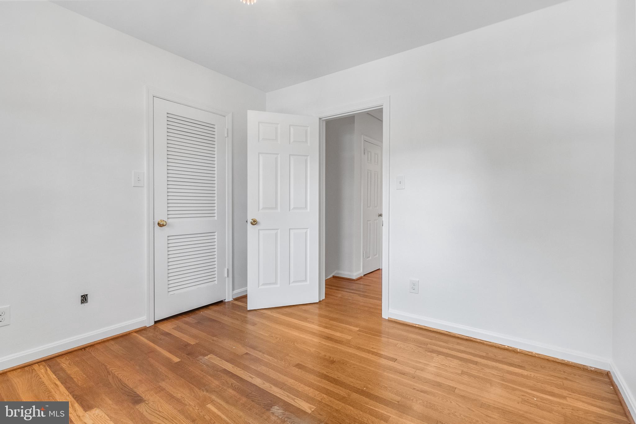 FALLS HILL - Residential