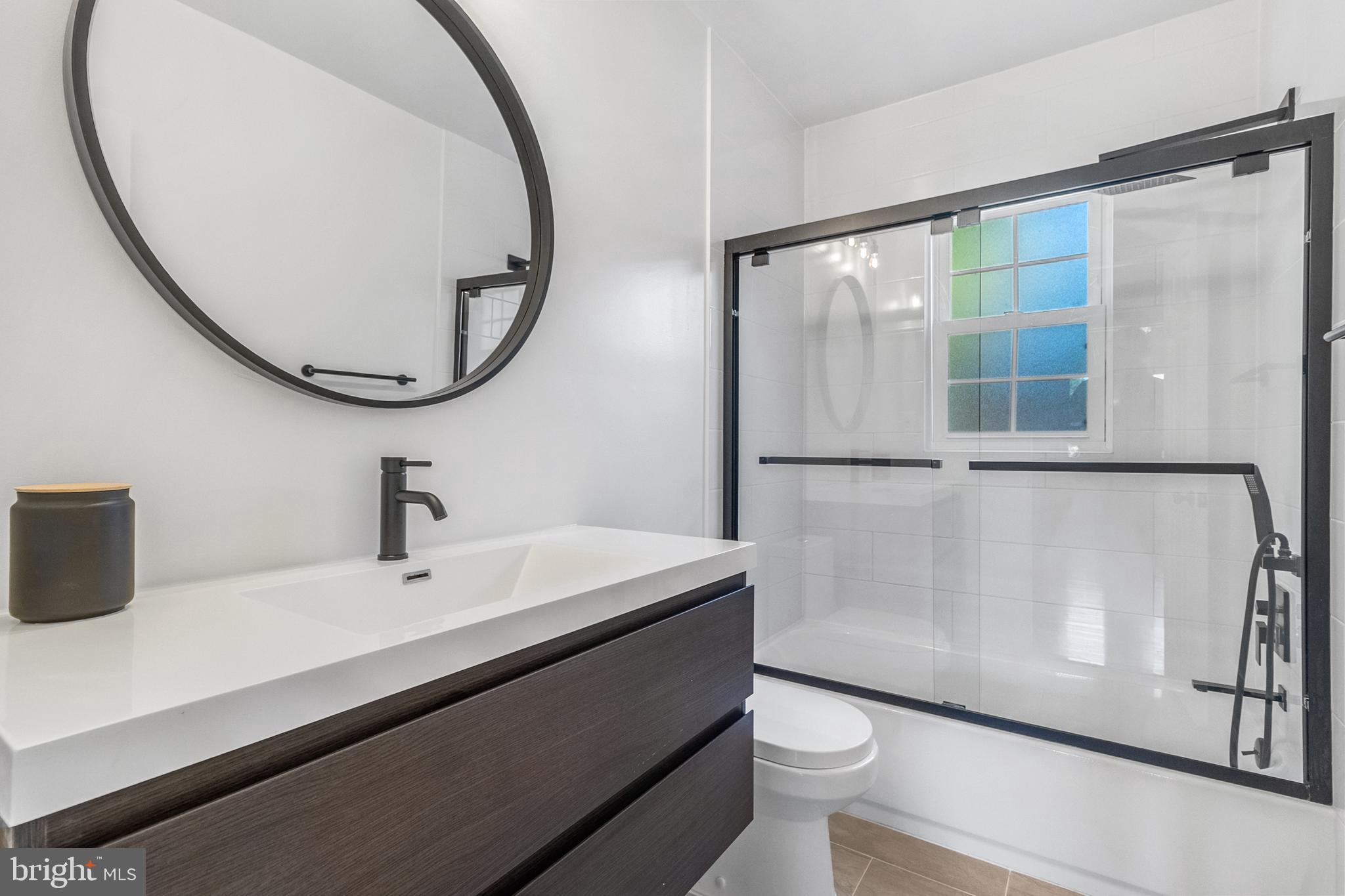 FALLS HILL - Residential