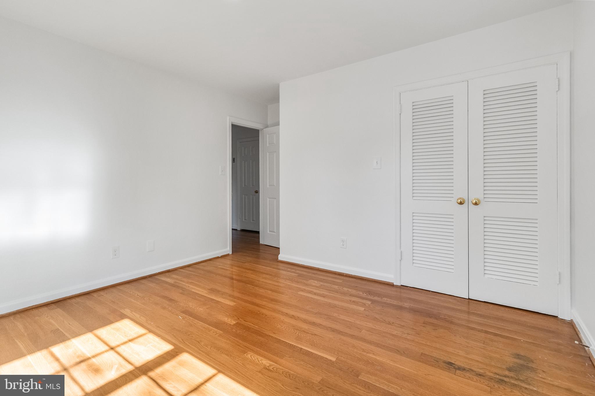 FALLS HILL - Residential