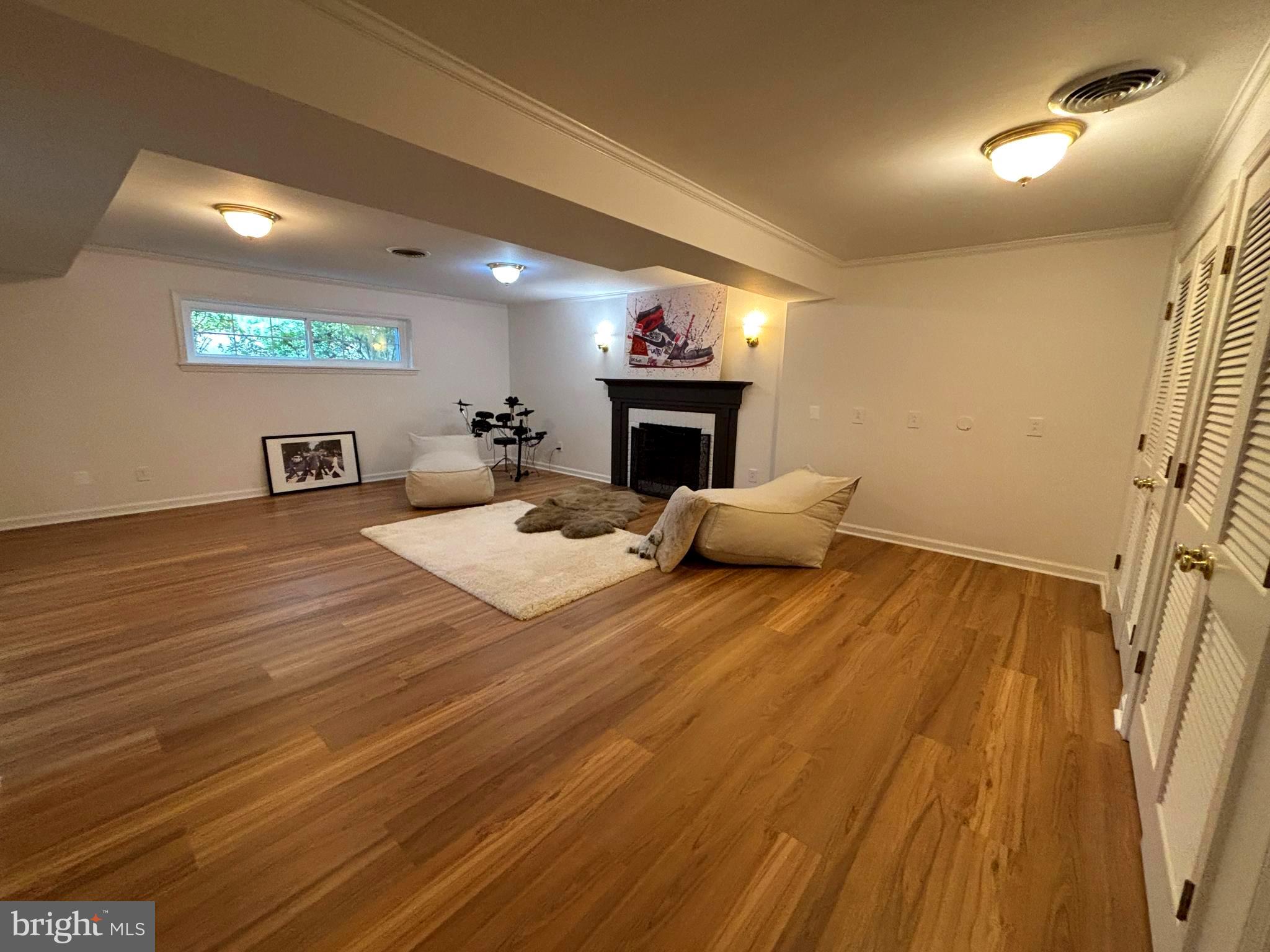 FALLS HILL - Residential