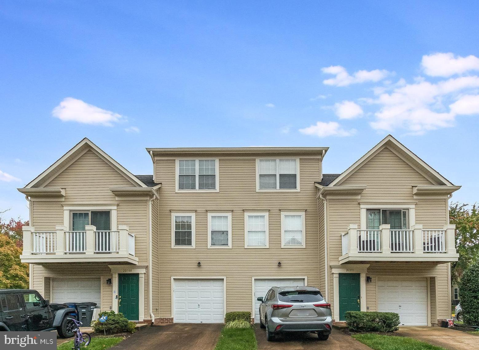 ASHBURN FARM - Residential Lease