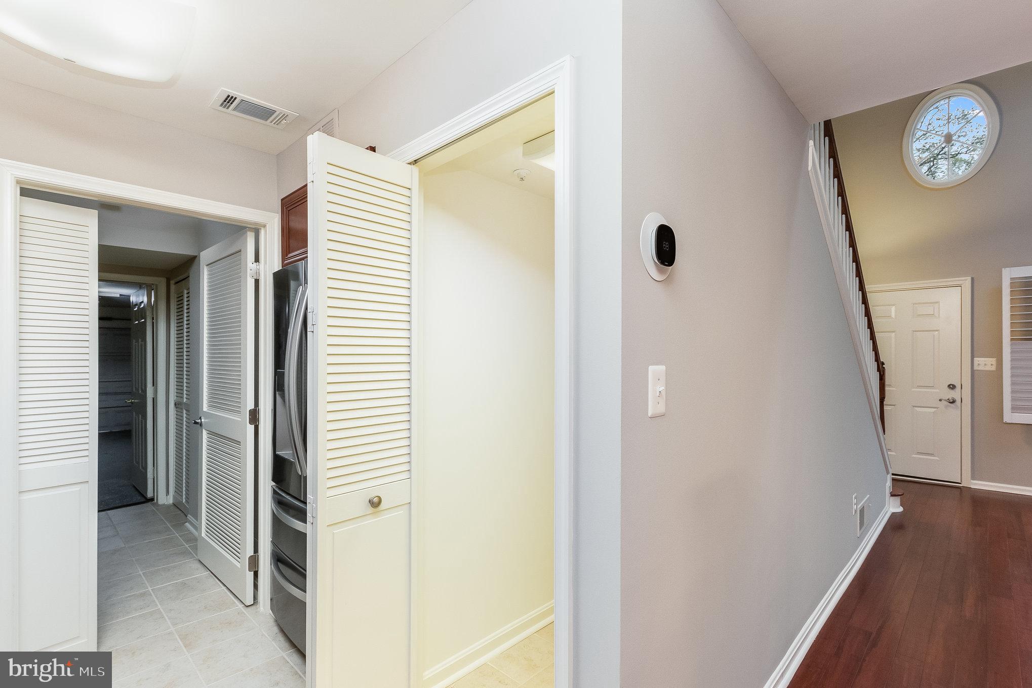 ASHBURN FARM - Residential Lease