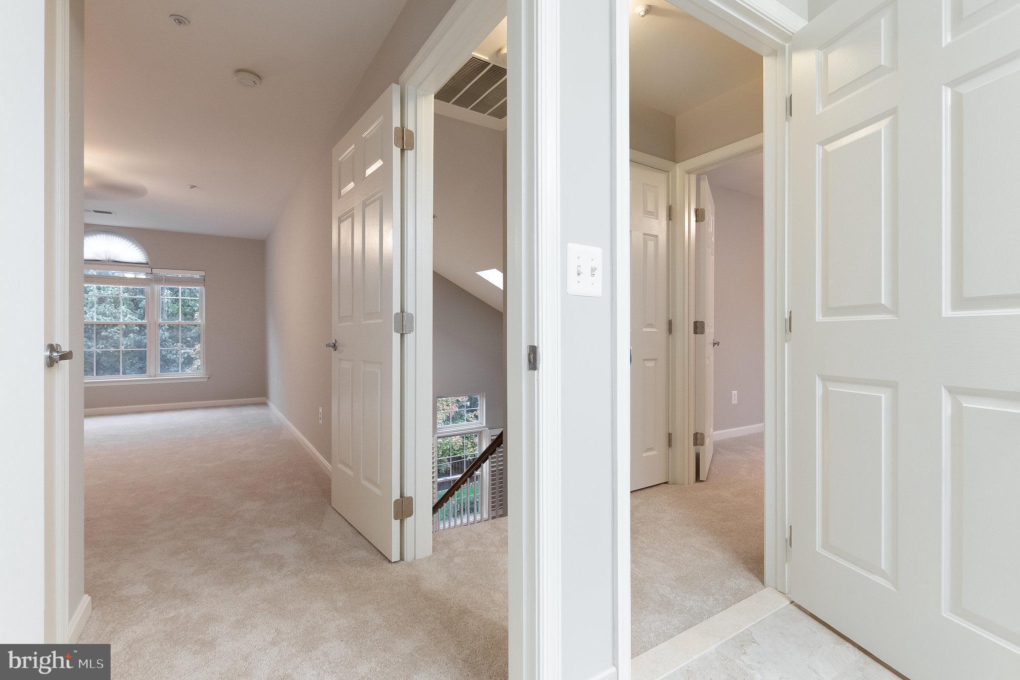 ASHBURN FARM - Residential Lease