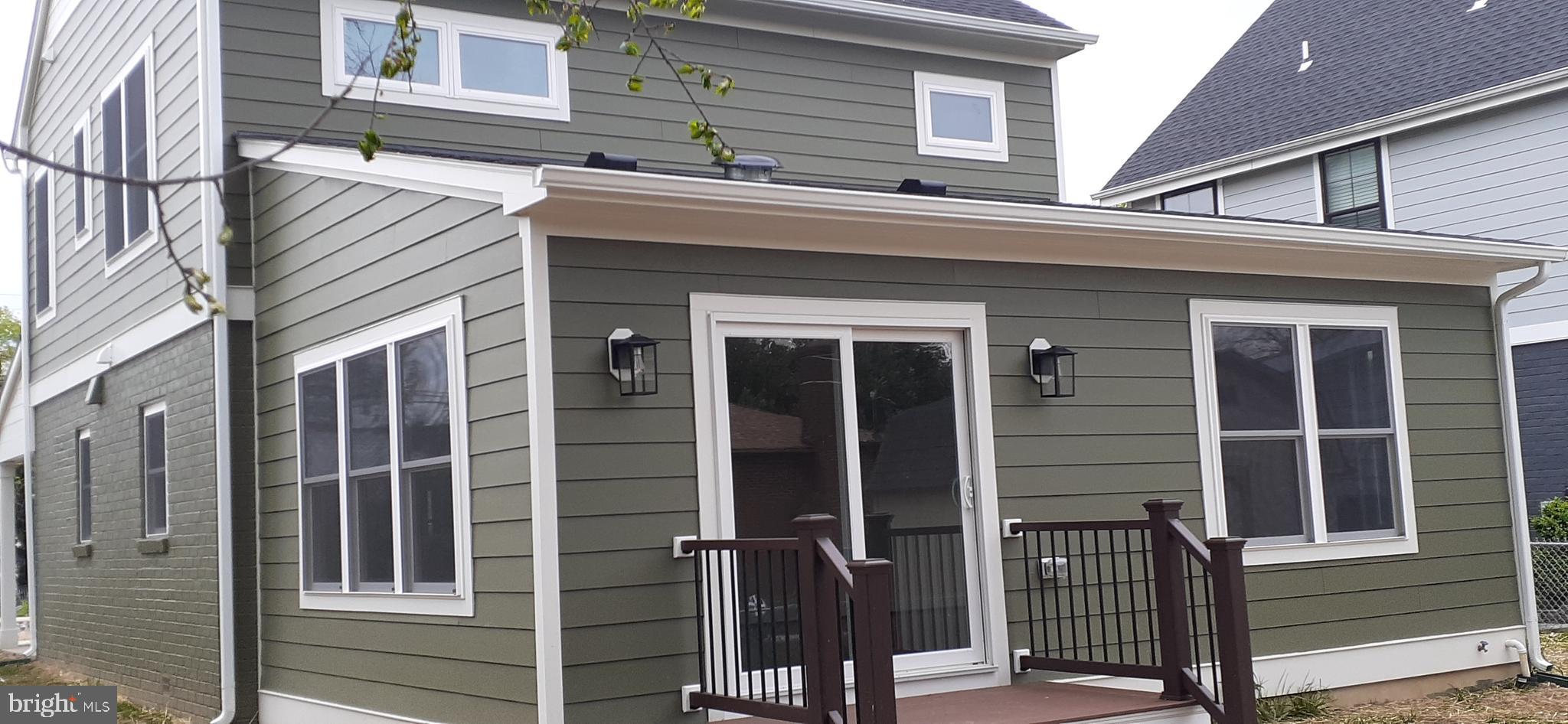 SOUTHGATE - Residential