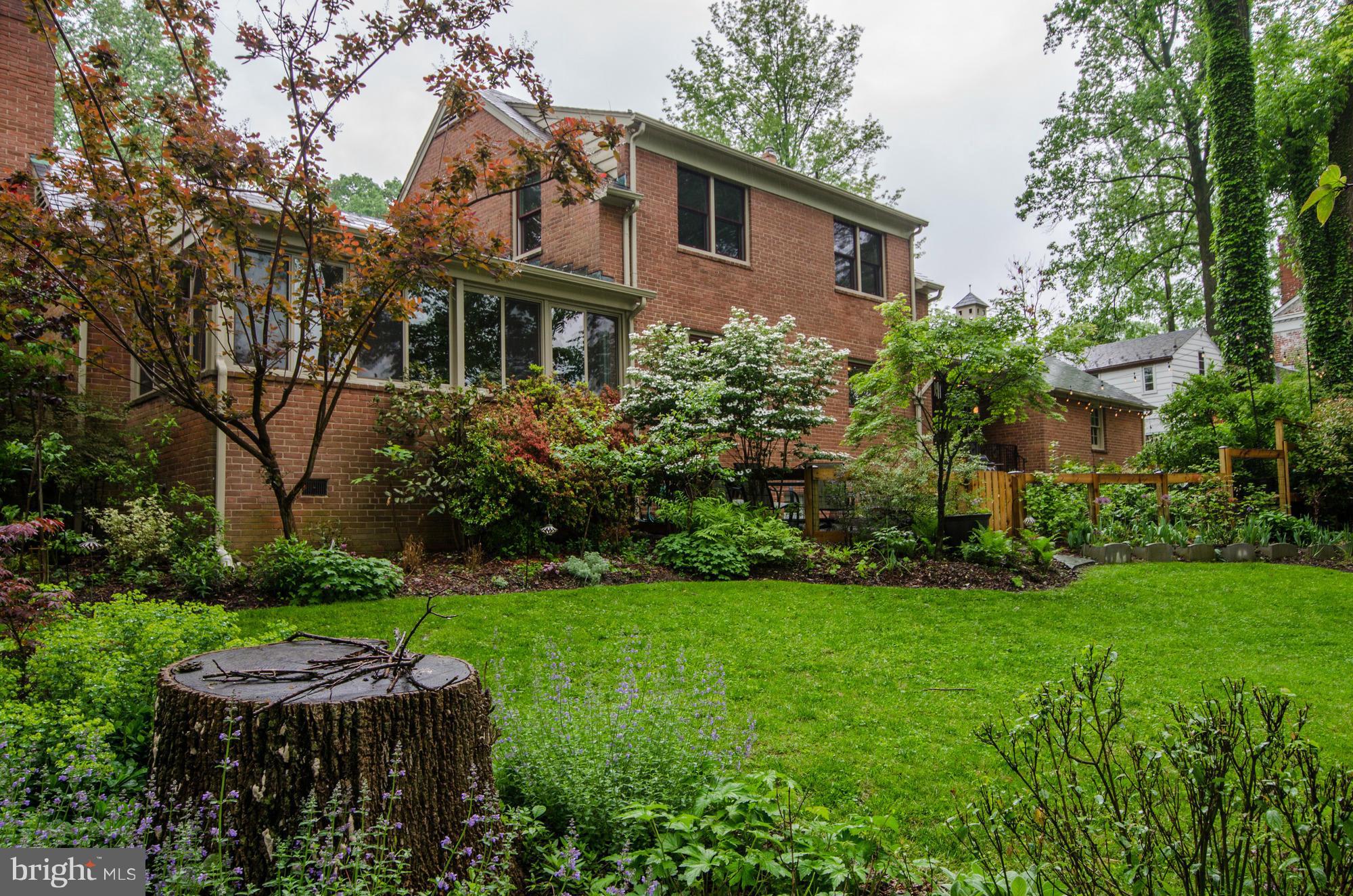 CHEVY CHASE - Residential