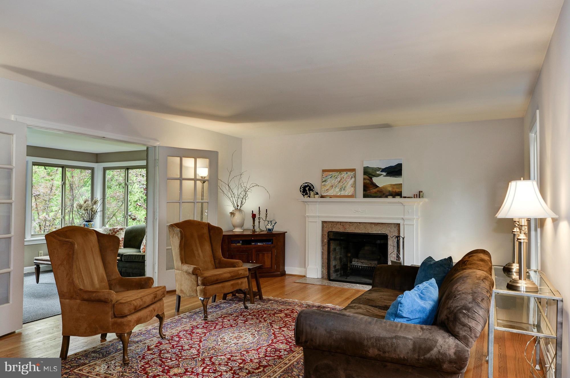 CHEVY CHASE - Residential