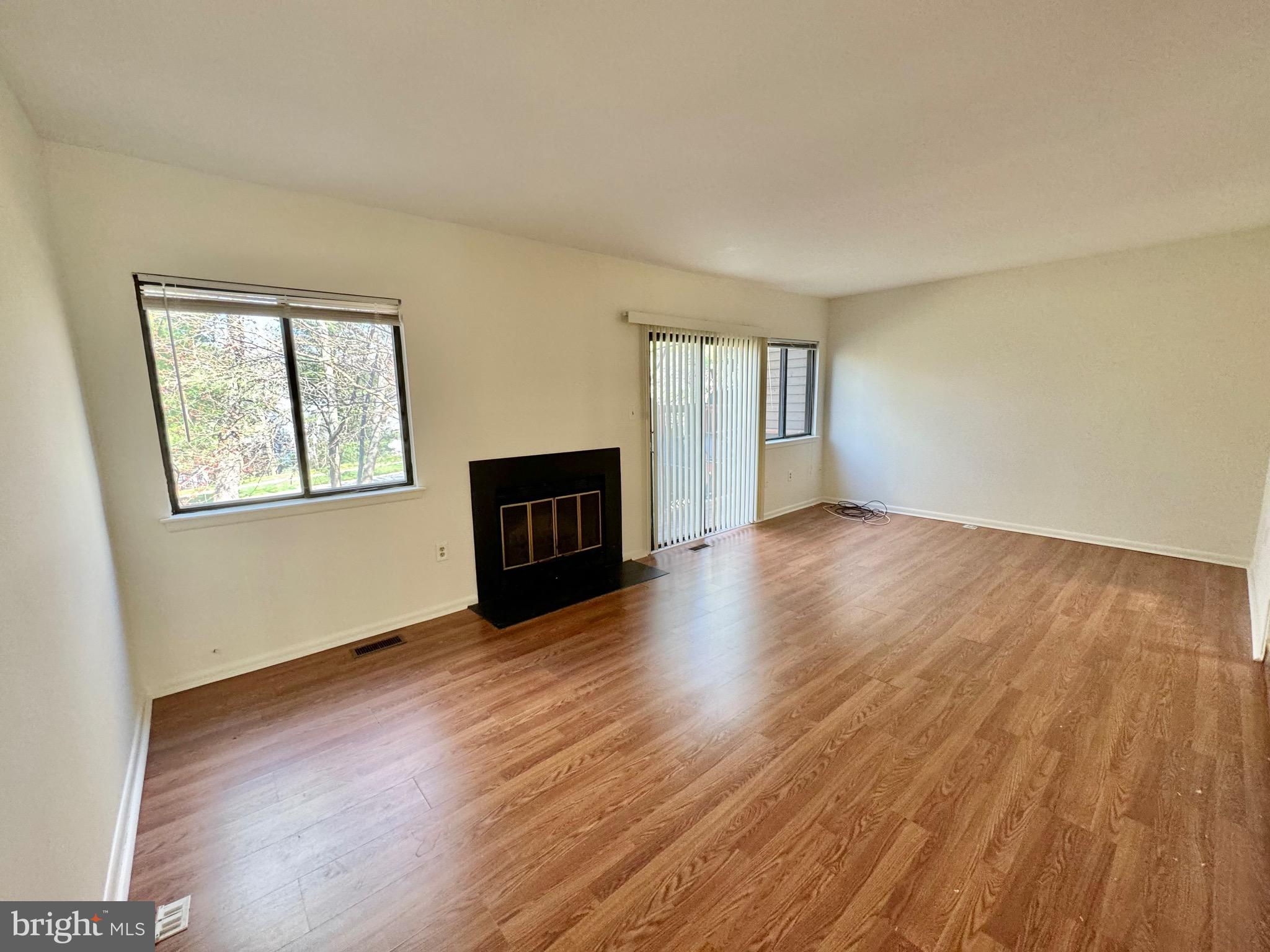 CHURCHILL TOWN SECTOR - Residential Lease