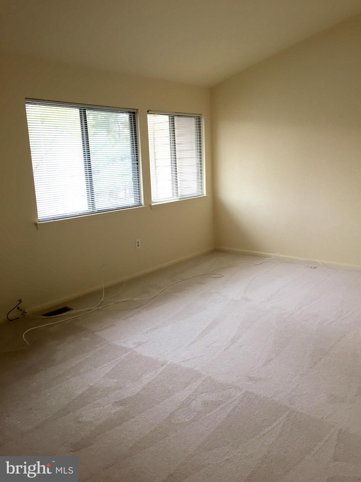 CHURCHILL TOWN SECTOR - Residential Lease