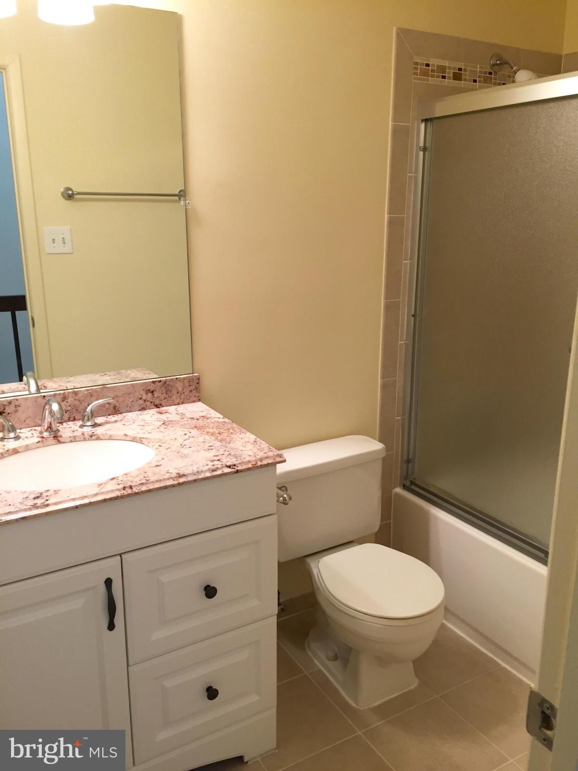 CHURCHILL TOWN SECTOR - Residential Lease