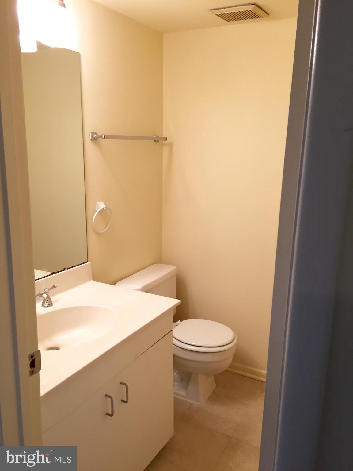 CHURCHILL TOWN SECTOR - Residential Lease