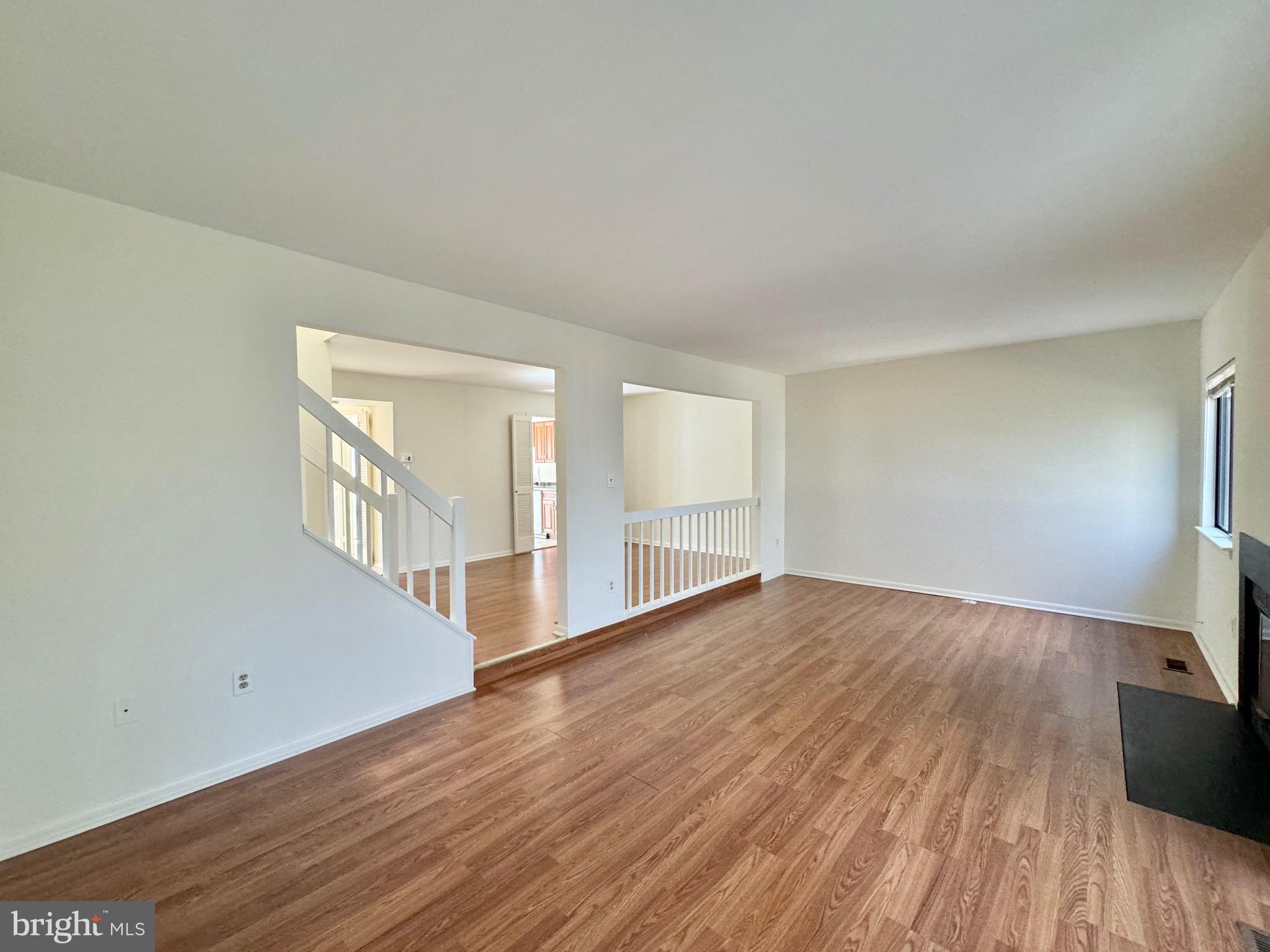 CHURCHILL TOWN SECTOR - Residential Lease