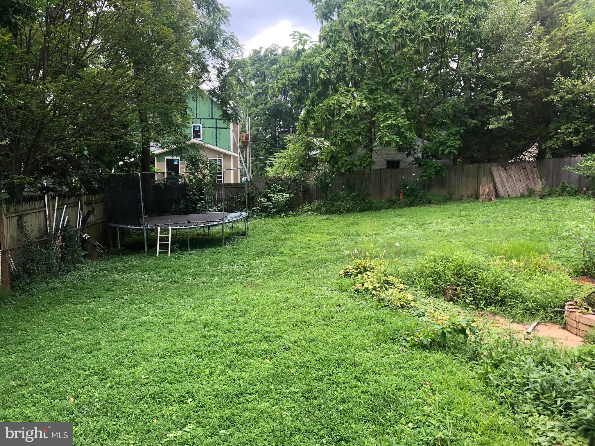 PIMMIT HILLS - Residential