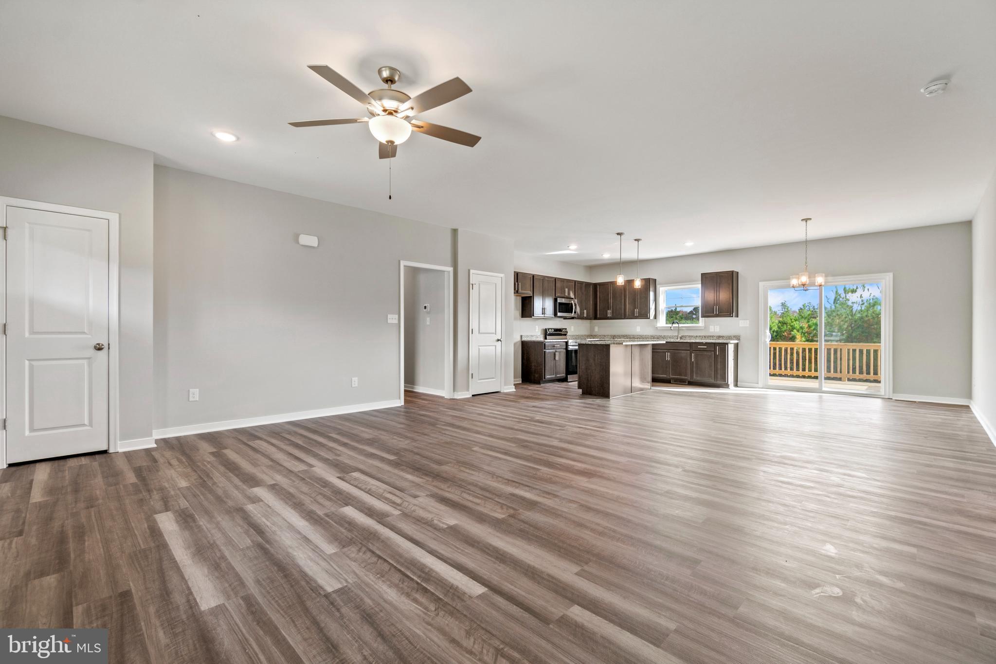 THE WATERS AT LAKE ANNA - Residential