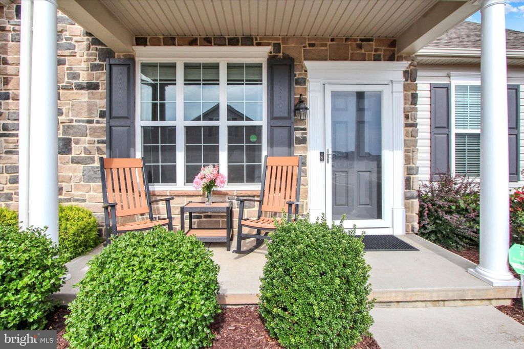 Photo of 168 Dolomite Drive, YORK, PA 17408 (MLS # PAYK2090248)