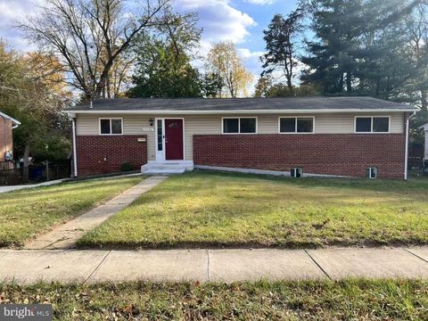 Photo of 4106 Southend Road, ROCKVILLE, MD 20853 (MLS # MDMC2206730)