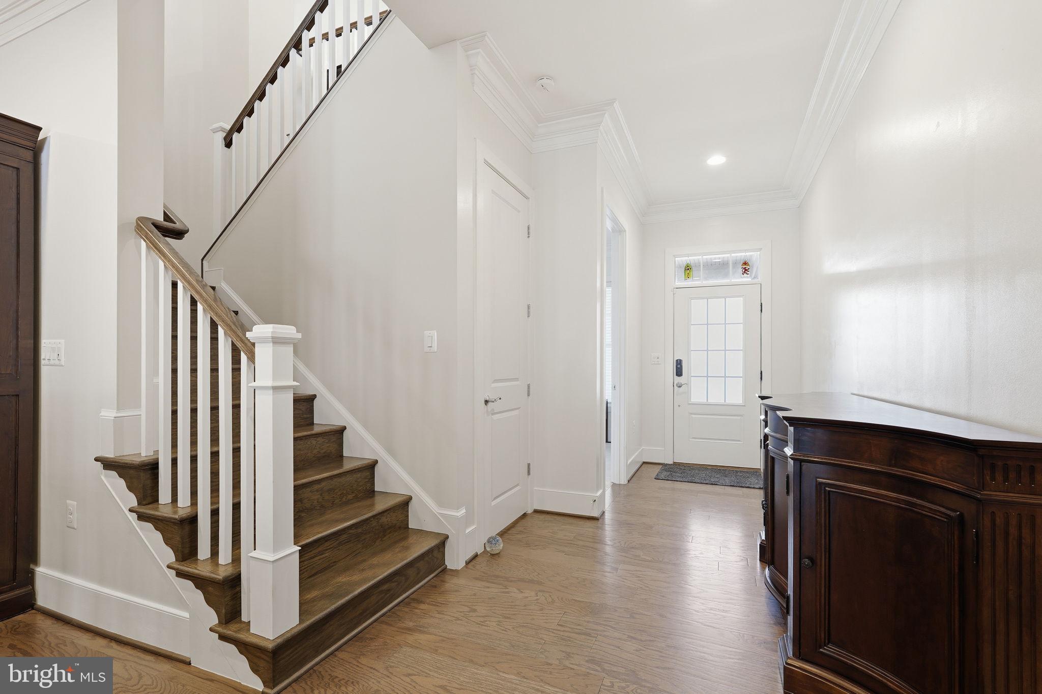 23595 GOLDEN EMBERS SQUARE