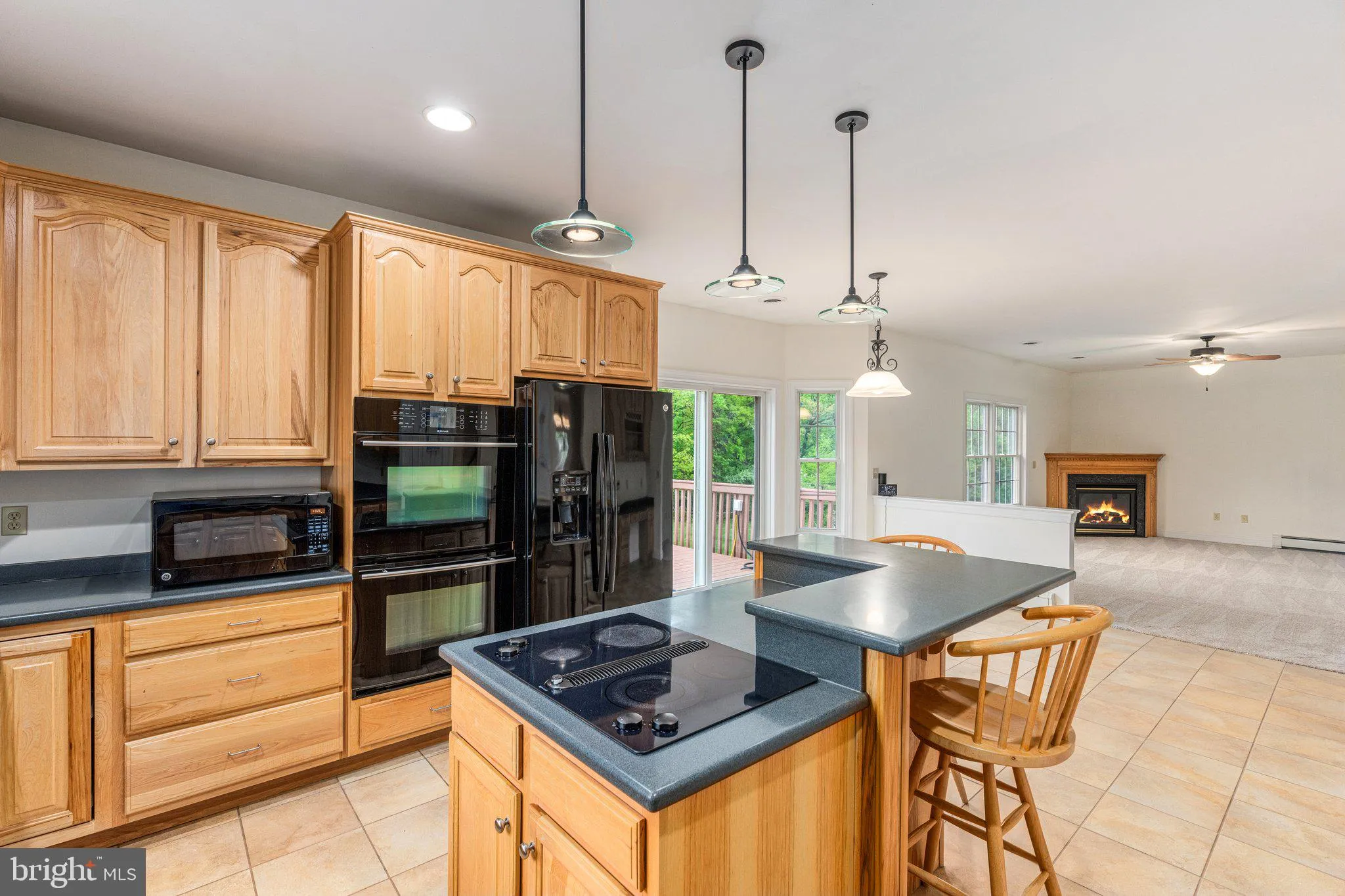 Zionsville, Pennsylvania 18092, United States, 4 Bedrooms Bedrooms, ,4 BathroomsBathrooms,Residential,Pending,127651