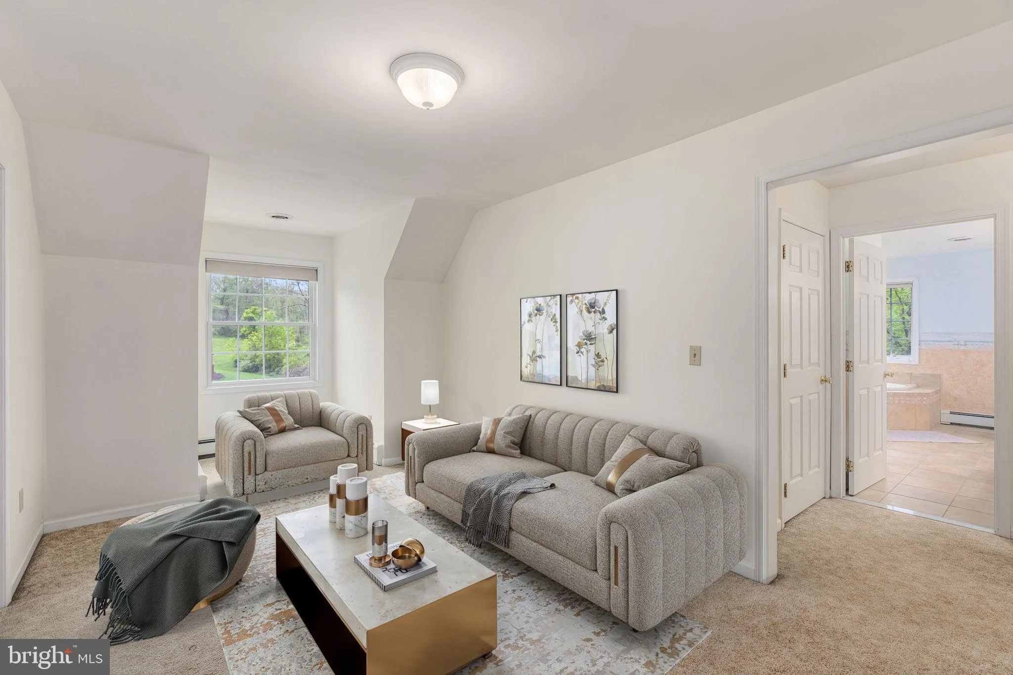 Zionsville, Pennsylvania 18092, United States, 4 Bedrooms Bedrooms, ,4 BathroomsBathrooms,Residential,Pending,127651