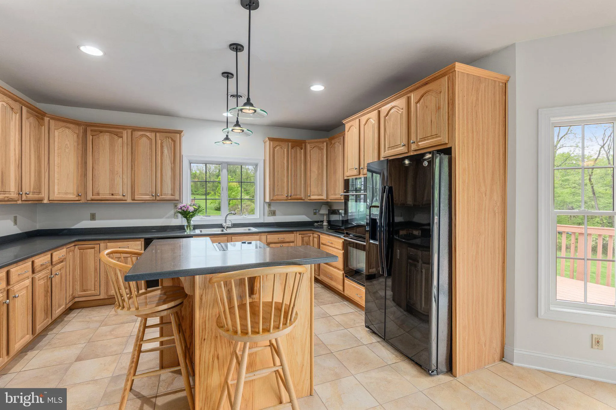 Zionsville, Pennsylvania 18092, United States, 4 Bedrooms Bedrooms, ,4 BathroomsBathrooms,Residential,Pending,127651